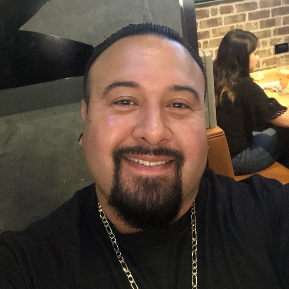 Meet your Posher, Erik - Picture 1 of 1